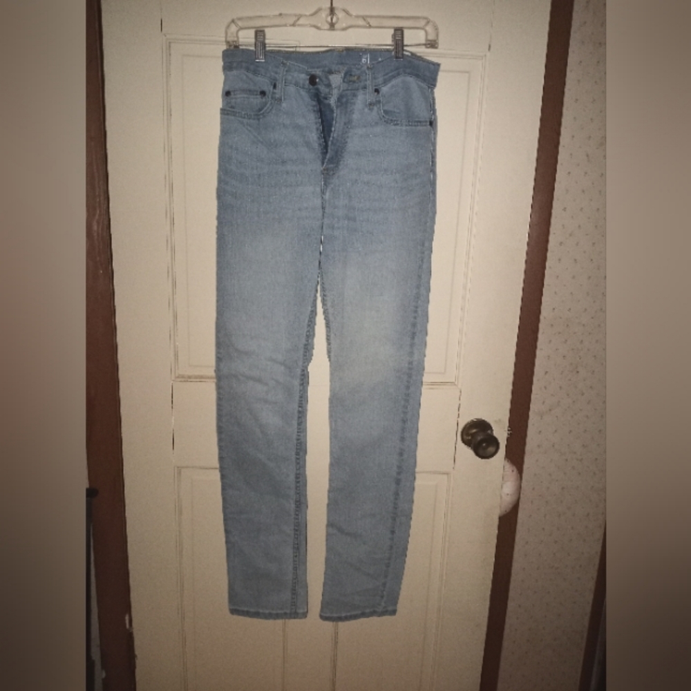 George Slim Size 29X32 Faded denim jeans